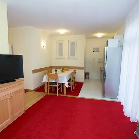 アパート Xxl Luxury スプリト